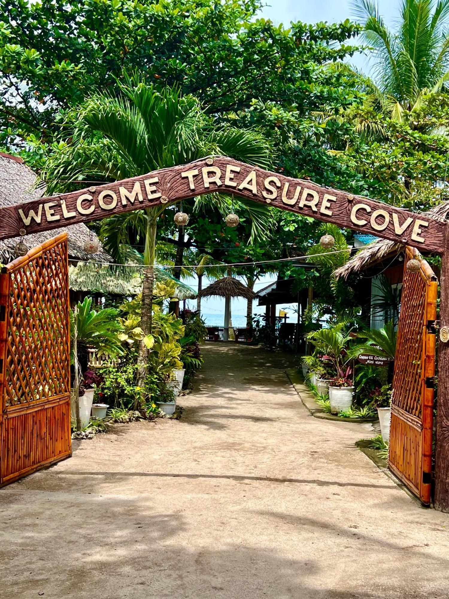 Treasure Beach Resort Carles 外观 照片