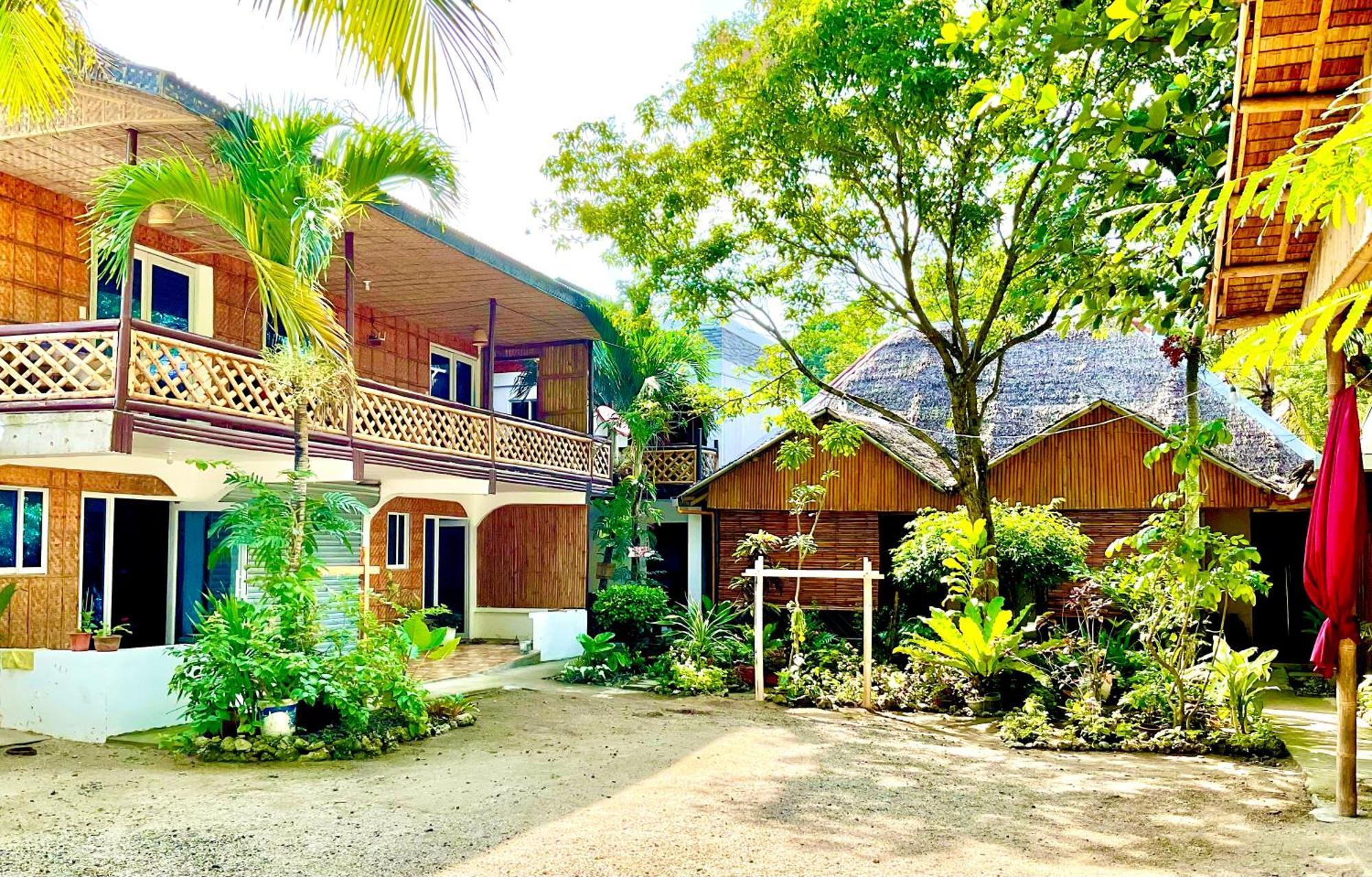 Treasure Beach Resort Carles 外观 照片