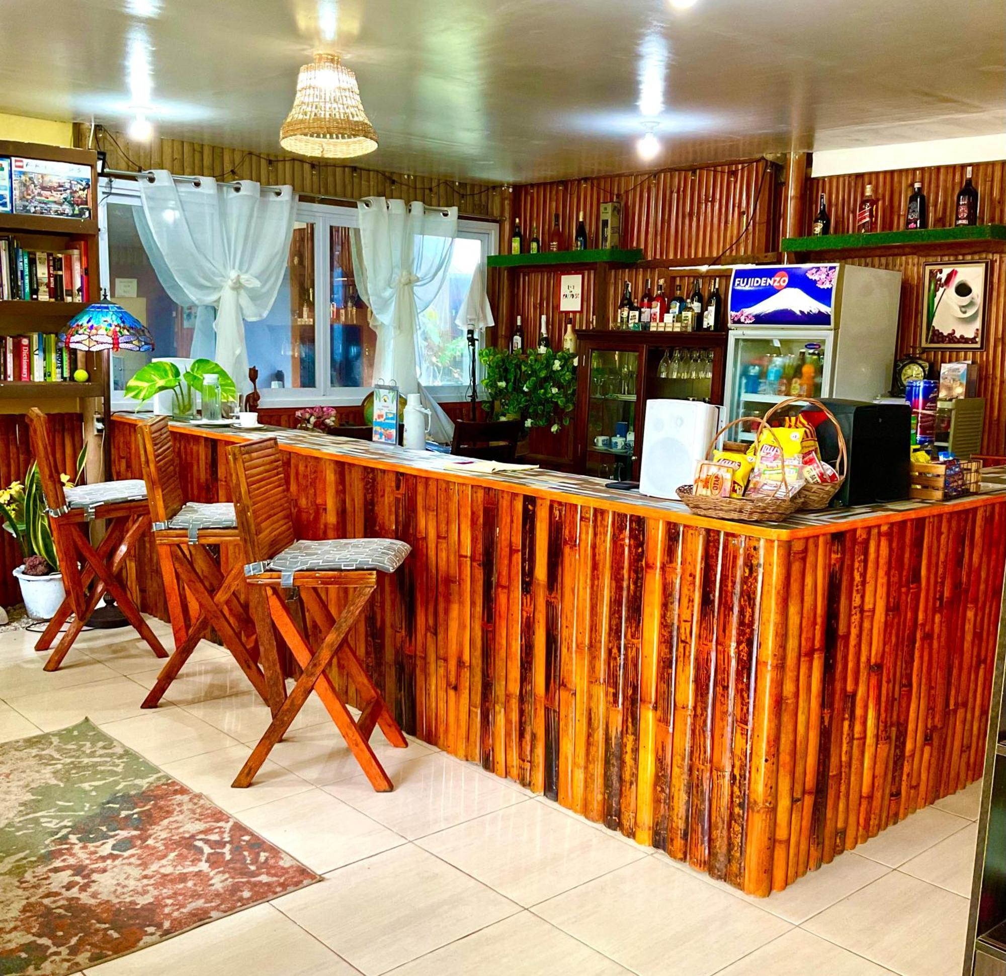 Treasure Beach Resort Carles 外观 照片