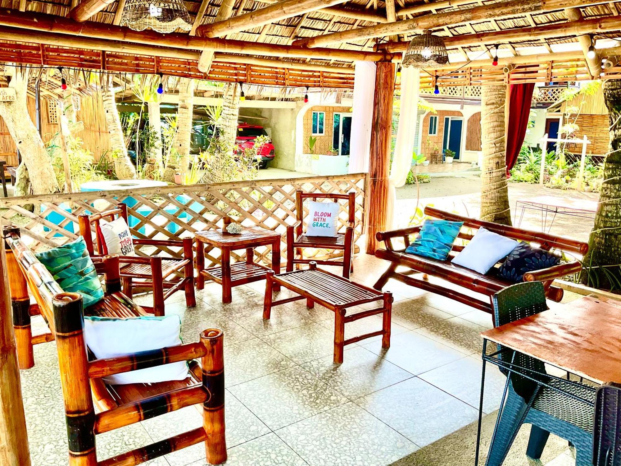 Treasure Beach Resort Carles 外观 照片