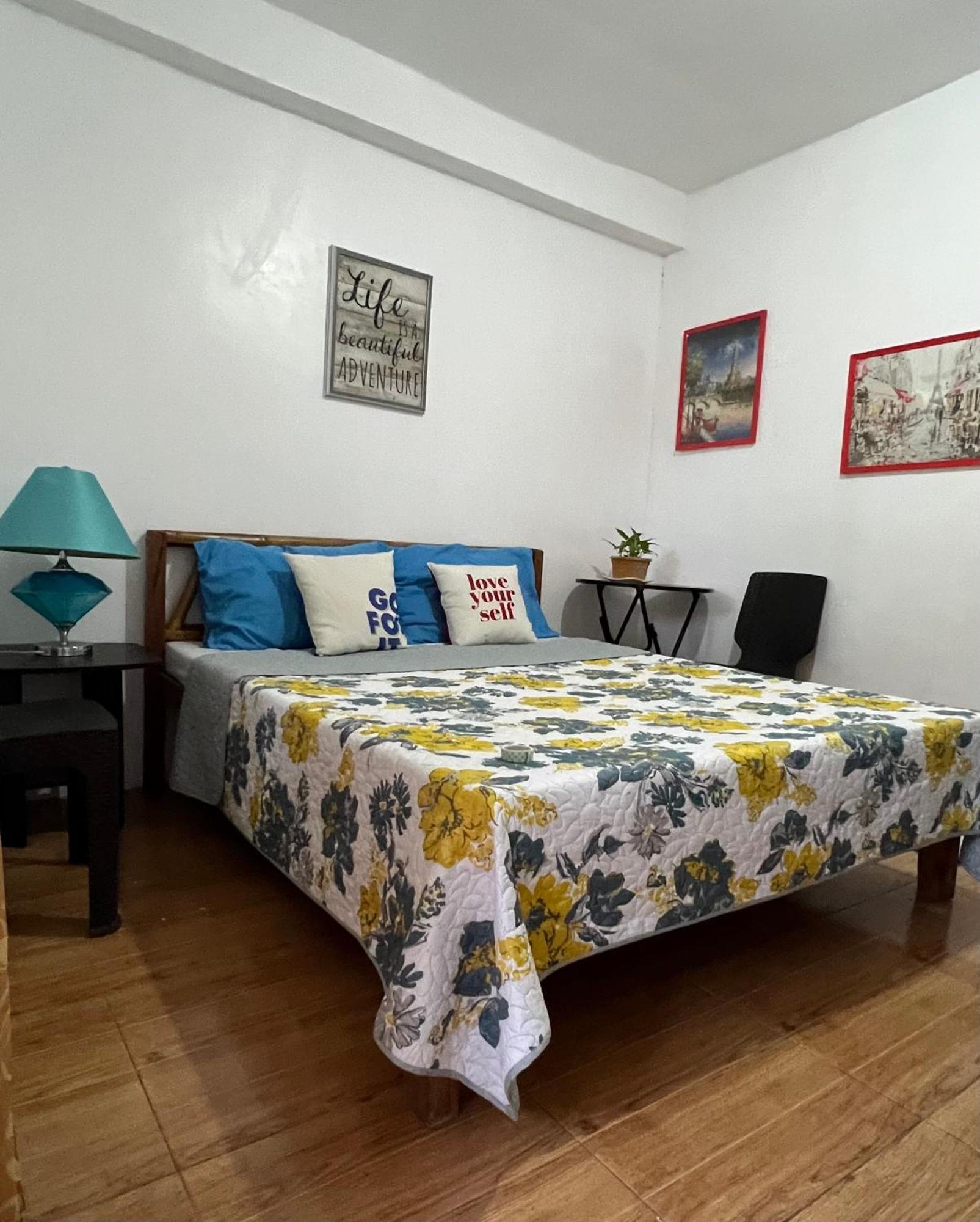 Treasure Beach Resort Carles 外观 照片